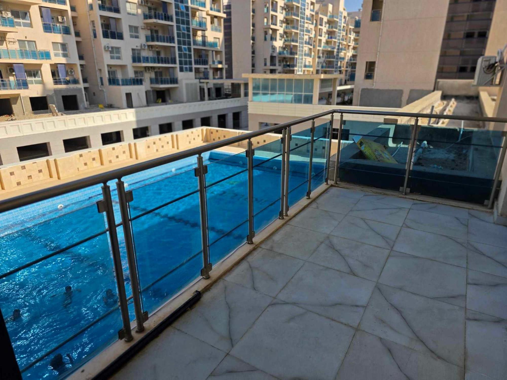 الداون تاون الجديده خلف الابراج El Down Town New El Alamaein شقة
